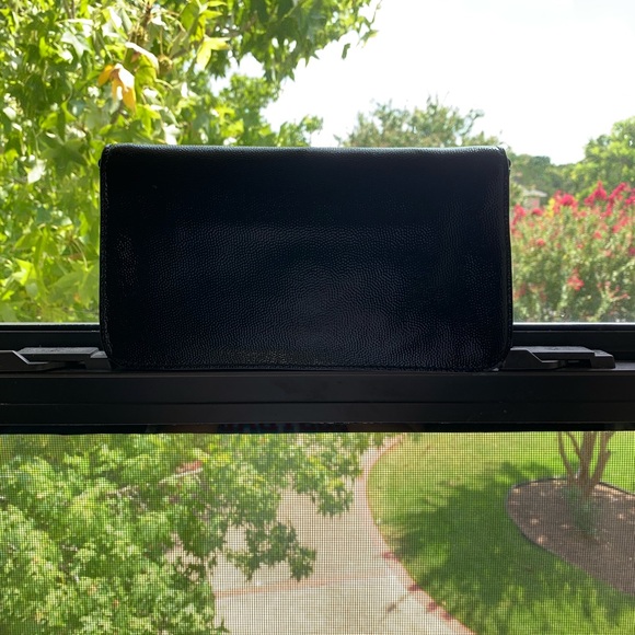 Tory Burch Adeline Clutch - Picture 2 of 8